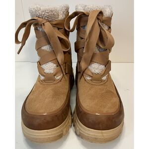 Sorel Tivoli V Resort Fleece Lined Waterproof Boots. Size 8.5 (women)